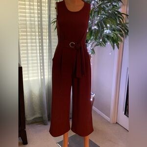 Romeo & Juliet Couture Maroon/Marsalla Wide Leg Jumper•Tie Waist•Size Small•NWT